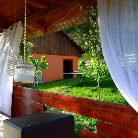 Cabana Pin 1000m Lodge *